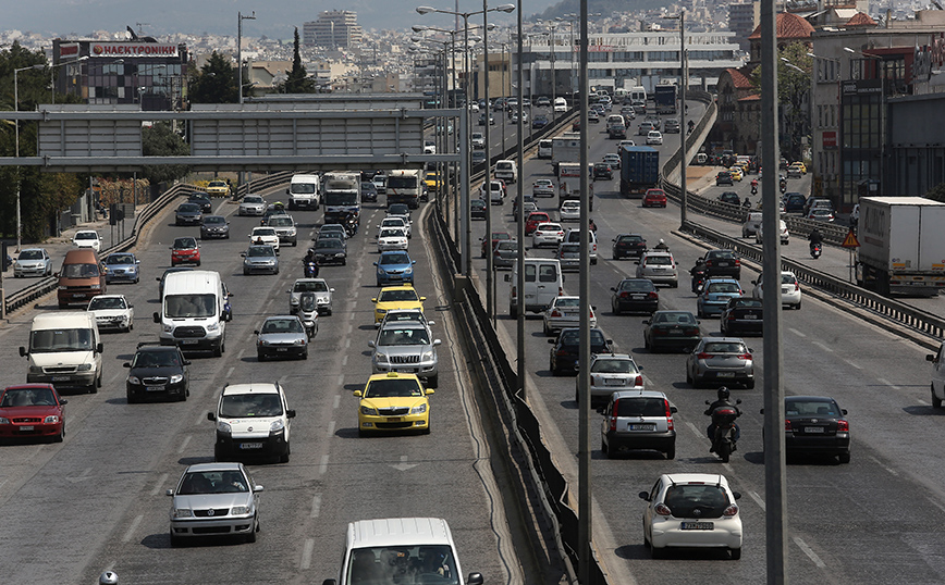 Κίνηση τώρα: Αυξημένη από νωρίς σε αρκετούς δρόμους – Απεργία και στάσεις στα ΜΜΜ σήμερα