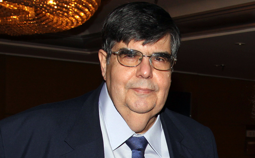 Νίκος Λεούσης Νίκος Λεούσης