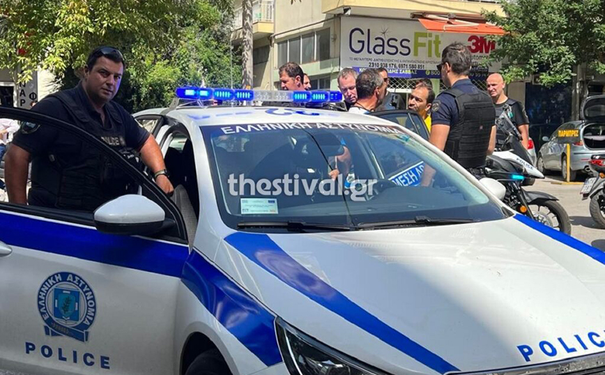 Σκηνές πανικού στη Θεσσαλονίκη: Λογιστής έβγαλε όπλο και κυνηγούσε υπάλληλο