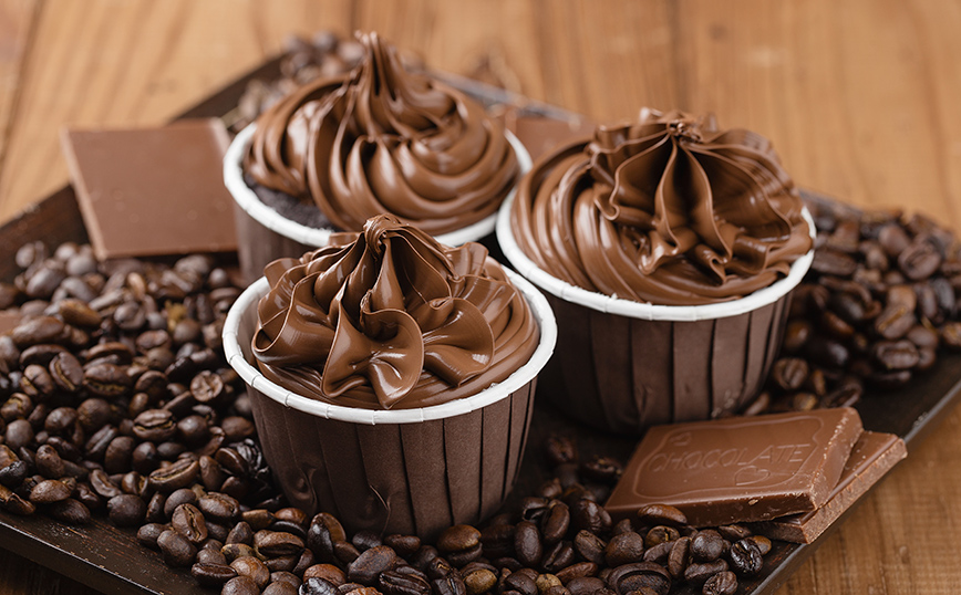 Μάφινς σοκολάτας με καφέ Μάφινς σοκολάτας με καφέ