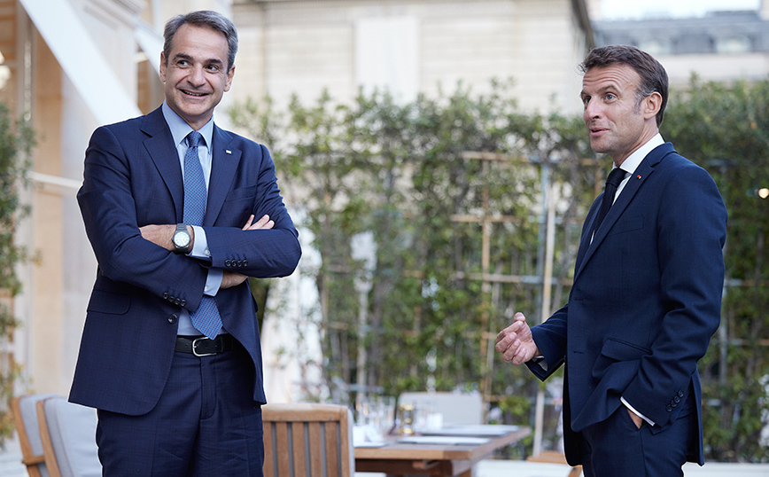 Έμπρακτη συμμαχία Ελλάδας – Γαλλίας: Ηχηρά μηνύματα κατά της Άγκυρας, το παρασκήνιο της συνάντησης Μητσοτάκη &#8211; Μακρόν