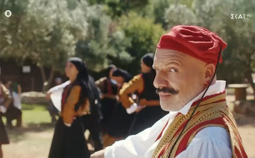 Καλό μεσημεράκι: Αναβάλλεται η πρεμιέρα του Νίκου Μουτσινά για… βασιλικό λόγο