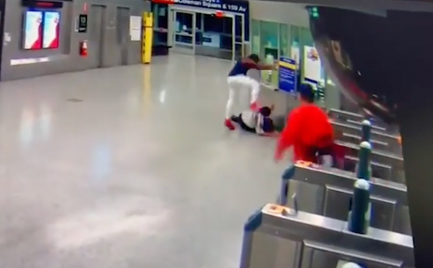 Της μίλησε στο μετρό, τον αγνόησε και την έσπασε στο ξύλο – Σοκάρει το βίντεο της επίθεσης