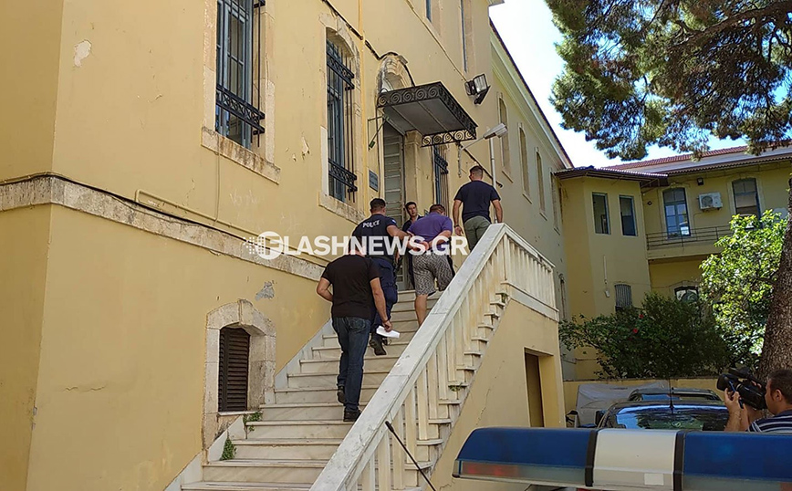 Χανιά: Στον εισαγγελέα ο πατέρας που φέρεται να χτυπούσε την κόρη του στο κεφάλι με ξύλο