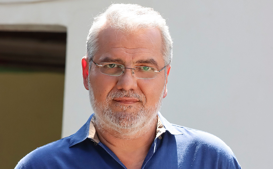 Μάνος Πετούσης