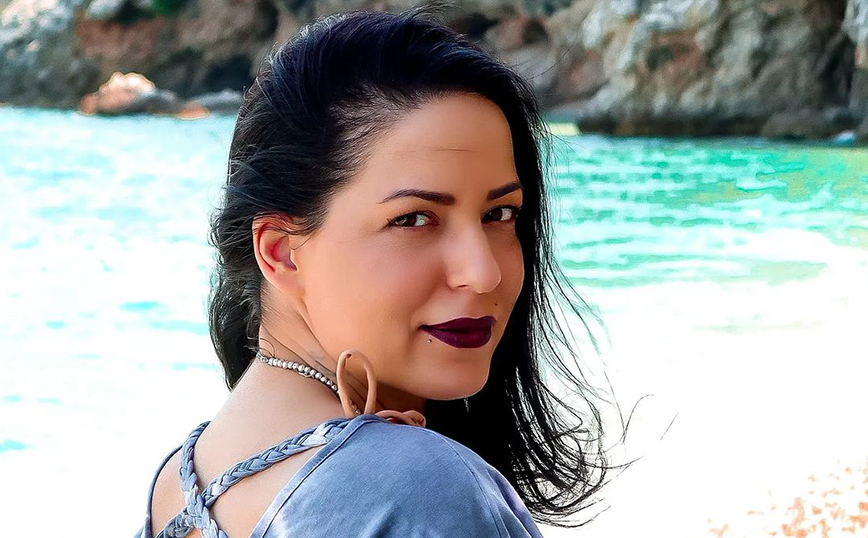 Ιωάννα Πηλιχού: Η καταγγελία της ηθοποιού – «Μας πέταξαν πέτρες και κομμάτια μάρμαρο»