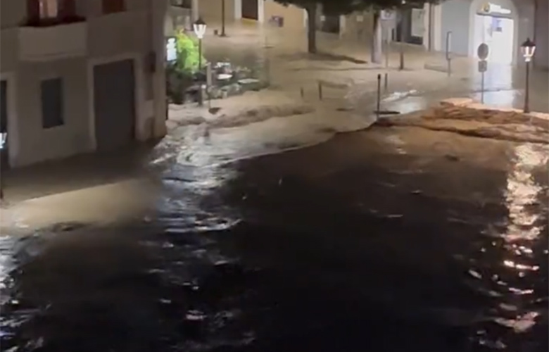 Πλημμύρισαν δρόμοι και σπίτια στην Ιταλία: Δέκα νεκροί από τη σφοδρή κακοκαιρία