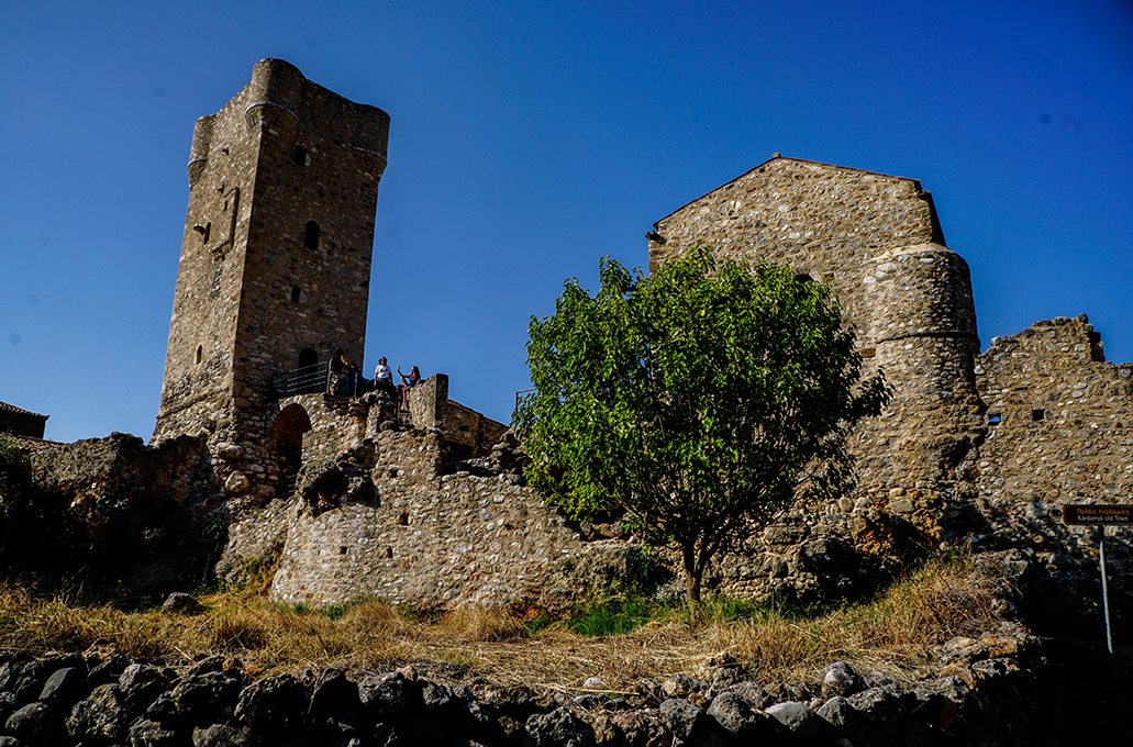 Πύργος Μούρτζινου: Το πέτρινο «στολίδι» στην Παλαιά Καρδαμύλη