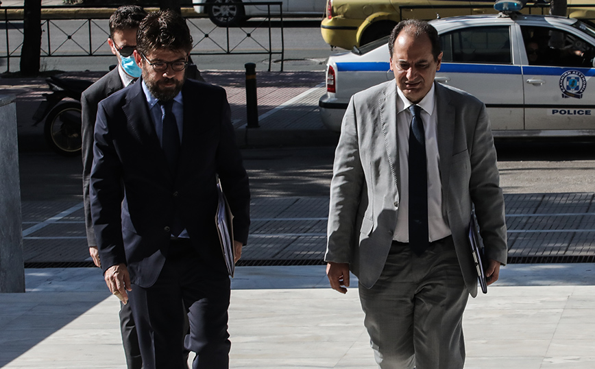 Θα ήταν τιμή μου να με διαγράψουν οι υβριστές του Αλέξη Τσίπρα, δηλώνει ο Χρήστος Σπίρτζης
