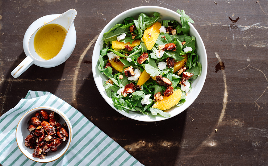 Σαλάτα πράσινων ψητών λαχανικών με βινεγκρέτ από καφέ Σαλάτα πράσινων ψητών λαχανικών με βινεγκρέτ από καφέ