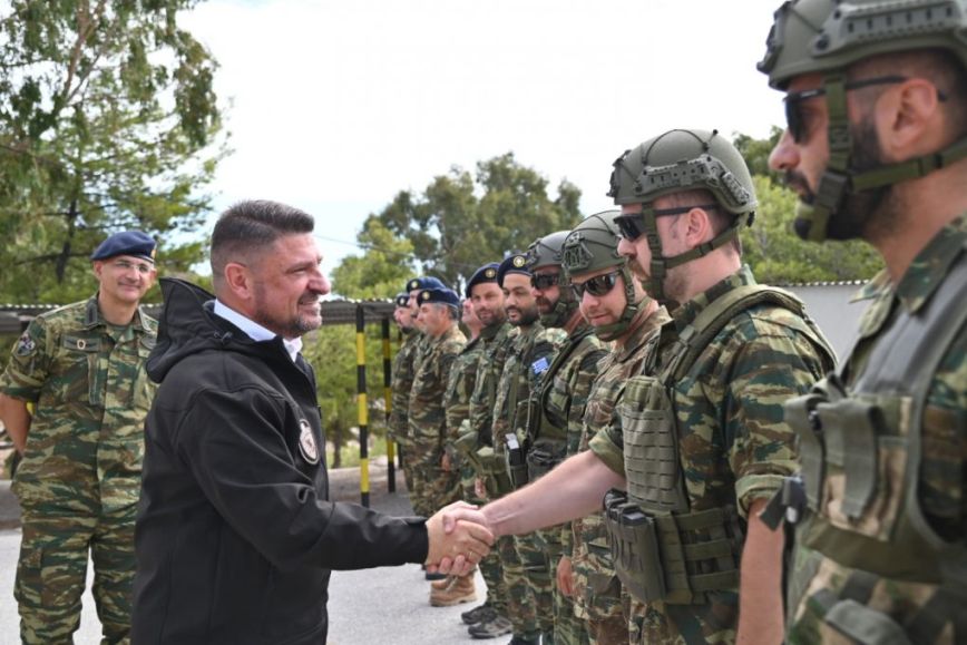 Επιτηρητικά φυλάκια των νησιών του Ανατολικού Αιγαίου επισκέφθηκε ο υφυπουργός Άμυνας Νίκος Χαρδαλιάς