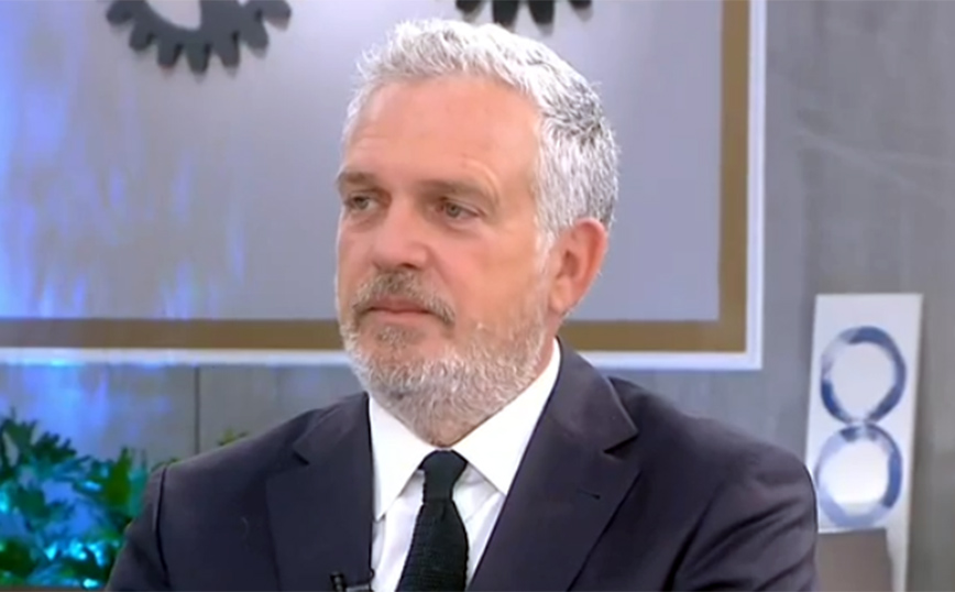 Χρήστος Ζαμπούνης: Η συνάντηση με τον βασιλιά Κάρολο – «Τον είδα να διαβάζει σε παραλία της Πάτμου»