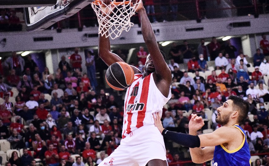 Basket League: Περίπατος για τον Ολυμπιακό κόντρα στο Περιστέρι του Σπανούλη – Δείτε τα highlights