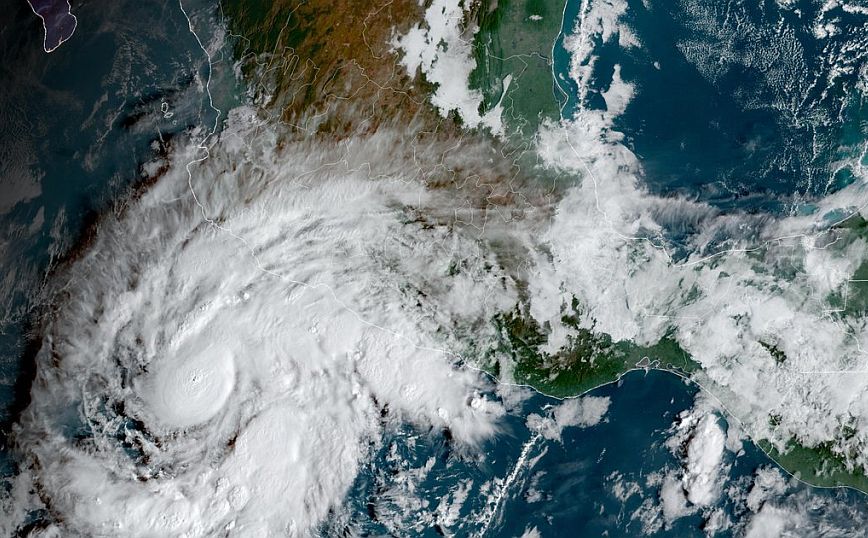 Ο τυφώνας Ρόσλιν αναμένεται να πλήξει τις ακτές του Μεξικού