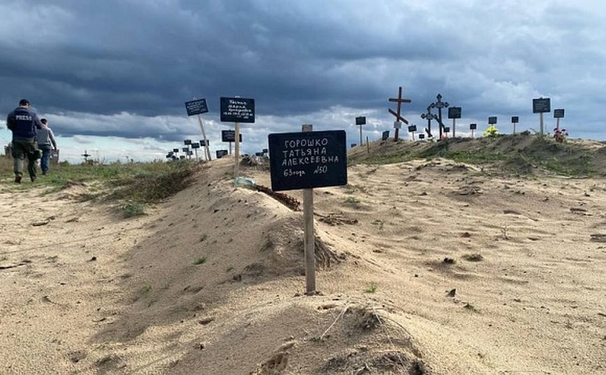 Πόλεμος στην Ουκρανία: Αναφορές για εντοπισμό ομαδικού τάφου στη Λίμαν με 180 σορούς