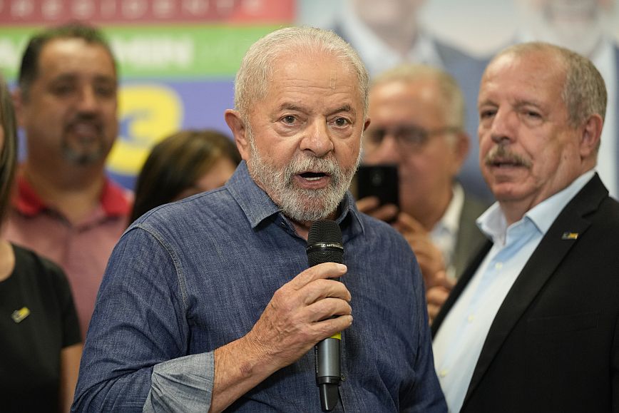 Βραζιλία: Ο Λούλα αντικαθιστά όλα τα μέλη της φρουράς στην προεδρική κατοικία