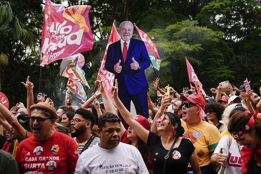 Βραζιλία: Με ξεκάθαρο φαβορί ο δεύτερος γύρος των προεδρικών εκλογών