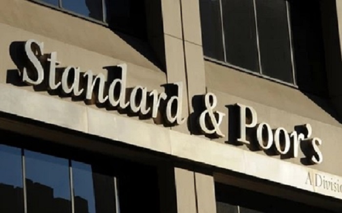 Standard & Poor’s: Επιβεβαίωσε το αξιόχρεο της Ελλάδας στη βαθμίδα BB+