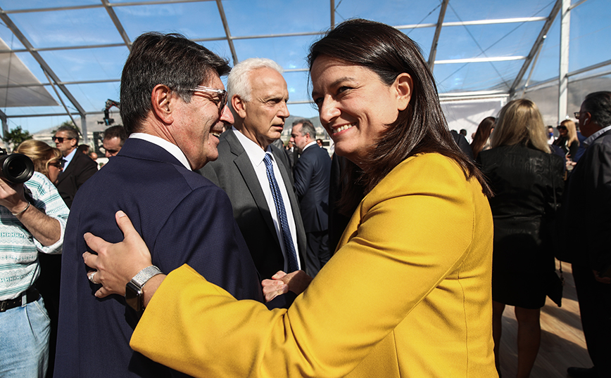 ΕΓΚΑΙΝΙΑ ΤΟΥ ΕΡΓΟΥ ΤΗΣ ΑΣΤΙΚΗΣ ΑΝΑΠΛΑΣΗΣ ΣΤΟ ΕΛΛΗΝΙΚΟ