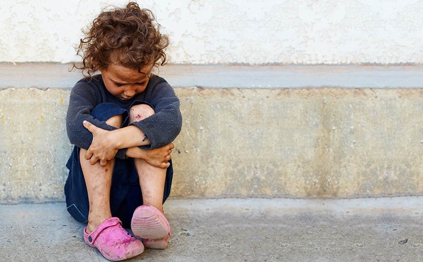 Πάνω από 330 εκατομμύρια παιδιά σε κατάσταση ακραίας φτώχειας παγκοσμίως