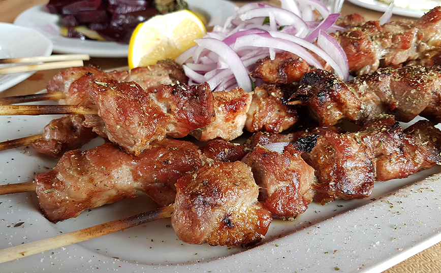 Χοιρινά καλαμάκια Χοιρινά καλαμάκια