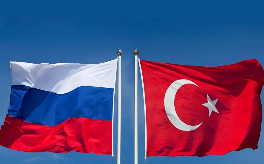 Τουρκία: Δεν έχουμε επίσημη ενημέρωση για αποχώρηση της Ρωσίας από τιη συμφωνία για τις εξαγωγές τροφίμων