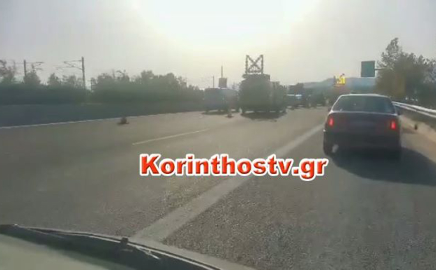 Τρεις οι νεκροί από το τροχαίο στην Αθηνών – Κορίνθου: Πώς μπήκε στο αντίθετο ρεύμα η ηλικιωμένη και έγινε το δυστύχημα