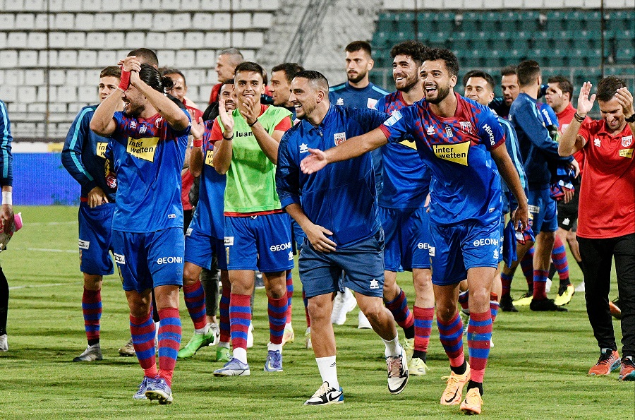 Ανατροπή με Φερνάντες και ΑΕΚ – Θέλει παίκτη του Αλμέιδα ο Μπέος
