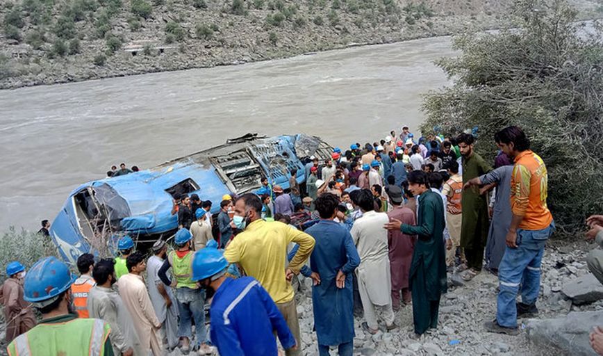 Πακιστάν: Φορτηγό εμβόλισε αυτοκίνητο – Νεκροί οι τέσσερις επιβαίνοντες στο  ΙΧ