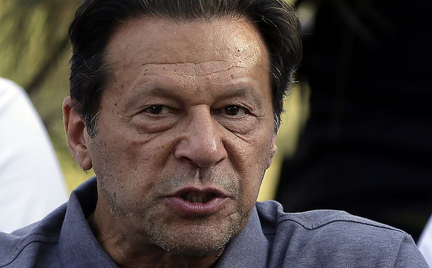 Πακιστάν: Στο νοσοκομείο μετά την απόπειρα δολοφονίας του ο πρώην πρωθυπουργός Καν &#8211; «Προσπάθησα να τον σκοτώσω»