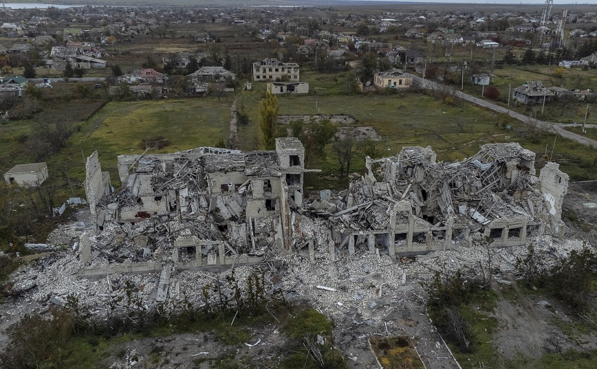Δύο εκλογικά τμήματα σε κατεχόμενο από τη Ρωσία τμήμα της Χερσώνας βομβαρδίστηκαν από ουκρανικές δυνάμεις