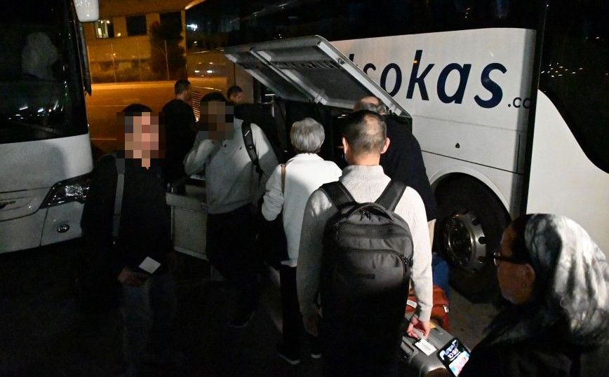 Λήξη συναγερμού στις ελληνικές αρχές για την υπόθεση του μυστηριώδους επιβάτη σε πτήση από Αθήνα για Νέα Υόρκη