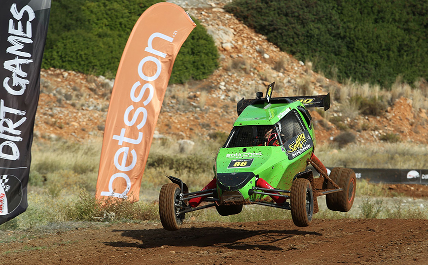 Μιχάλης Δημούσης