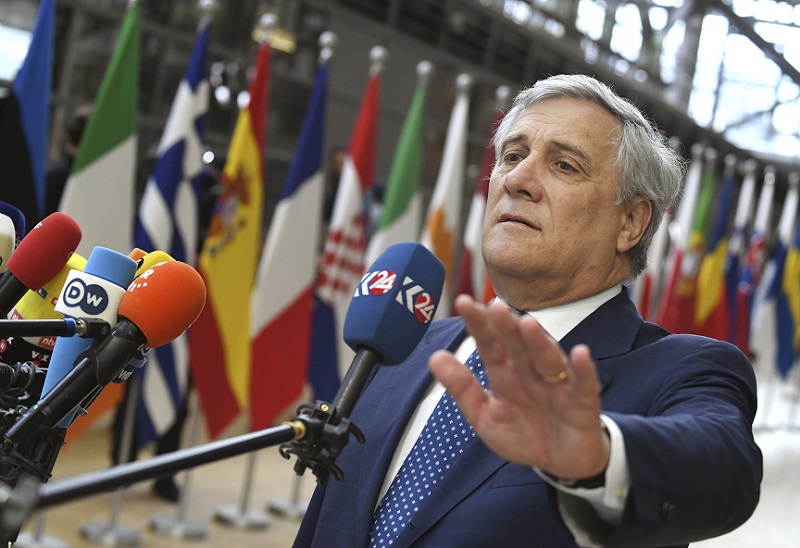Ιταλία: «Η παράνομη μετανάστευση αποτελεί αδίκημα – Τα σύνορα της Ελλάδας είναι τα νοτιοανατολικά όλης της ΕΕ»