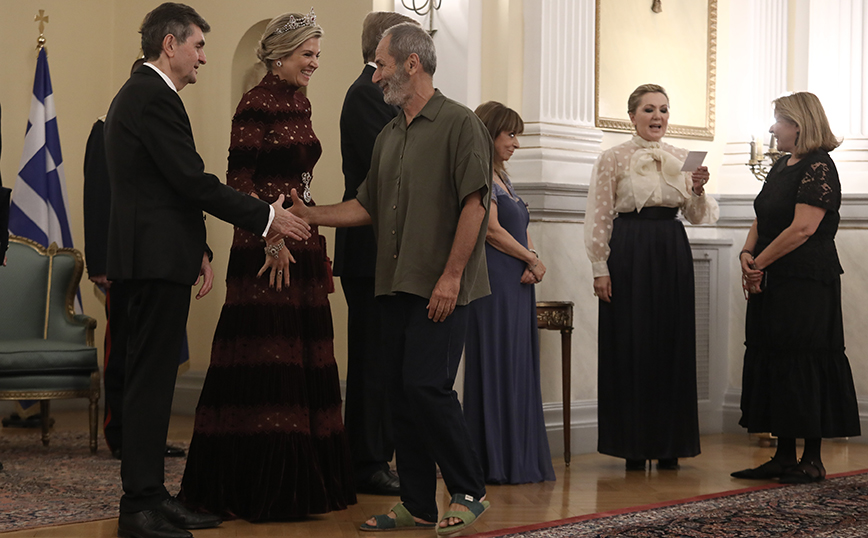 ΔΕΙΠΝΟ ΠΡΟΣ ΤΙΜΗΝ ΤΟΥ ΒΑΣΙΛΙΑ ΚΑΙ ΤΗΣ ΒΑΣΙΛΙΣΣΑΣ ΤΗΣ ΟΛΛΑΝΔΙΑΣ