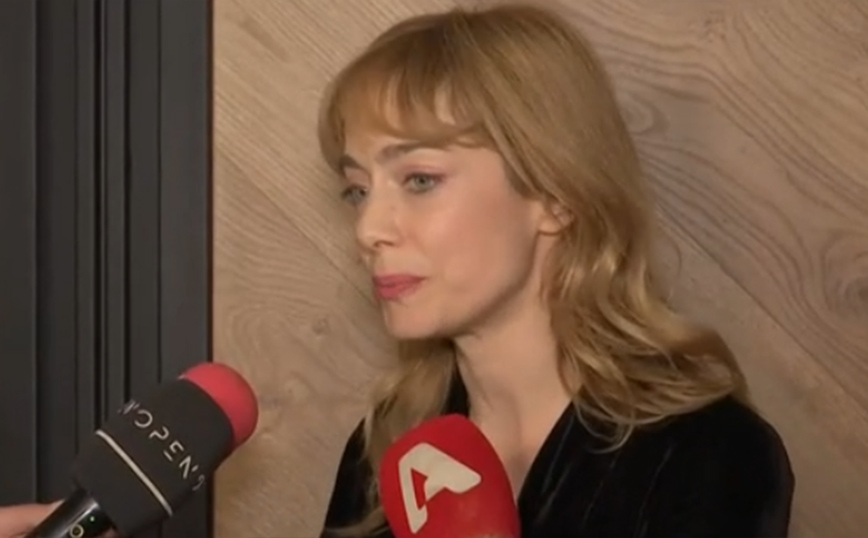 Ντάνη Γιαννακοπούλου: Έπεσα στη σκηνή, χτύπησα σε μπουκάλι και έκανα ράμματα – Ήταν σοκαριστικό