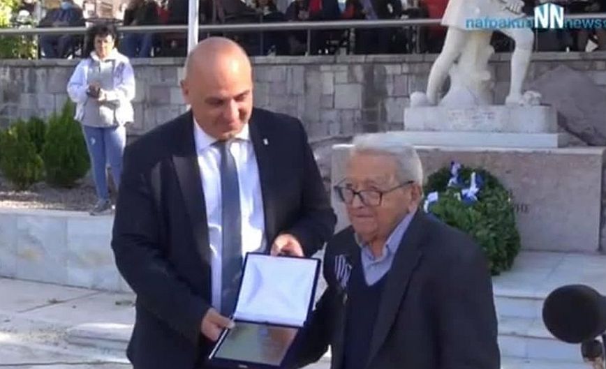 Πέθανε σε ηλικία 106 ετών ο τελευταίος Εύζωνας που πολέμησε τους Ιταλούς στο έπος του ’40