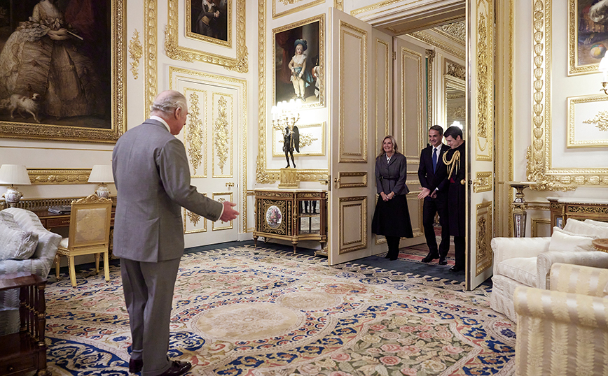 Βασιλιάς Κάρολος και Κυριάκος Μητσοτάκης