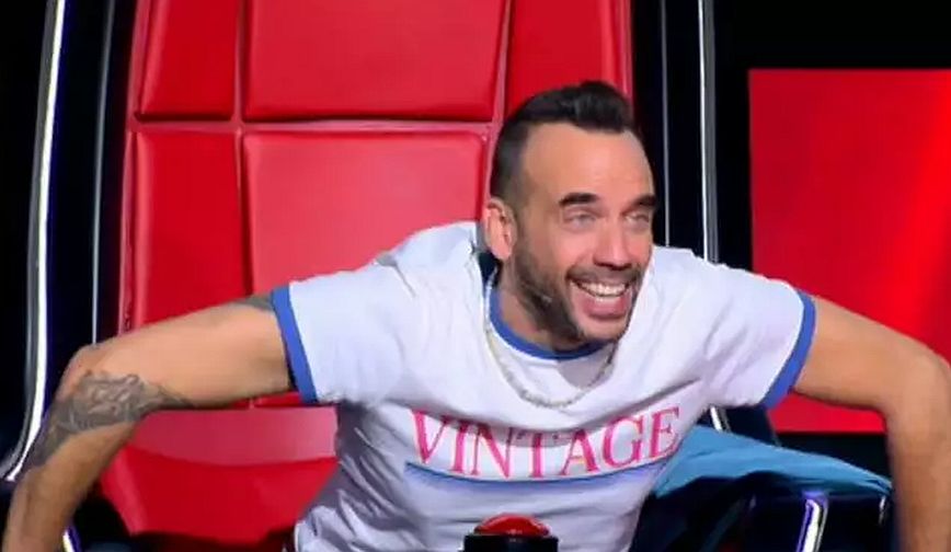 The Voice: Ο Πάνος Μουζουράκης της μίλησε ρώσικα και την έκλεψε στην ομάδα του