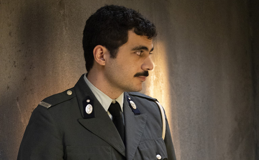 Αυτή η νύχτα μένει