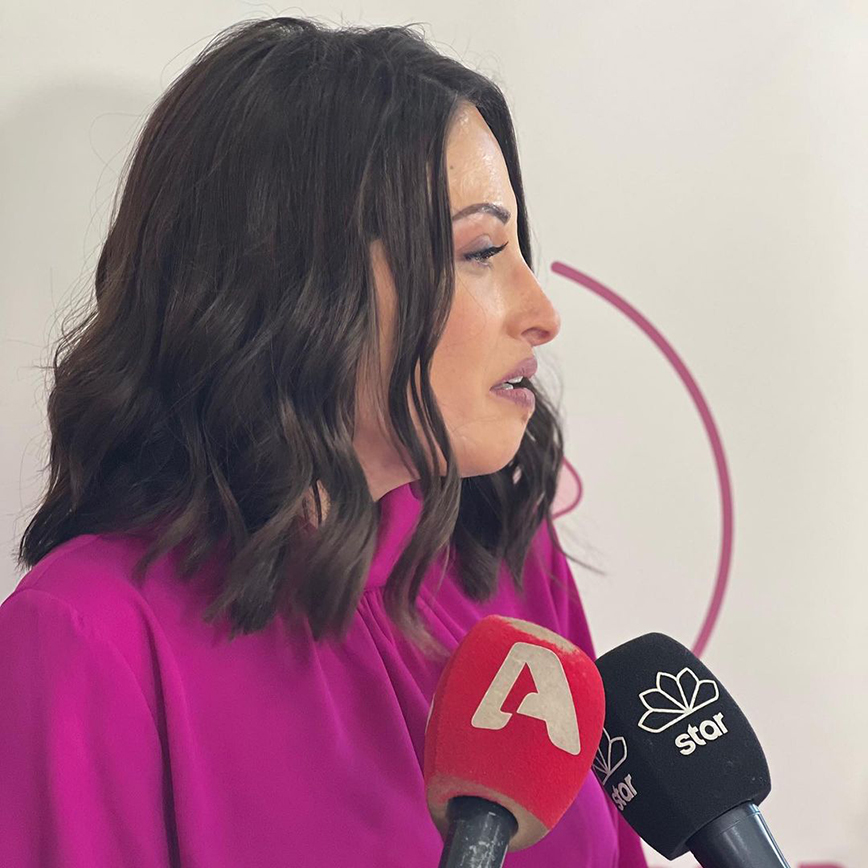 Ιωάννα Παλιοσπύρου Ιωάννα Παλιοσπύρου