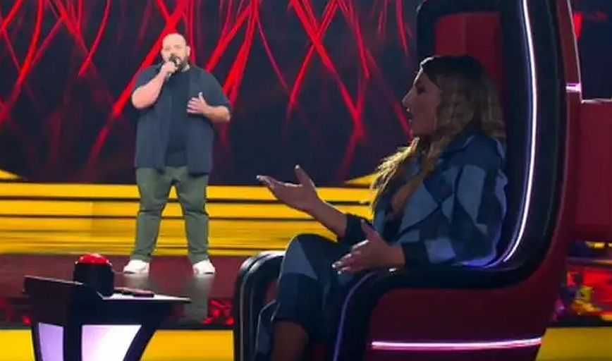 The Voice: «Κύριος ήρθε» και η Έλενα Παπαρίζου τον ξεχώρισε αμέσως