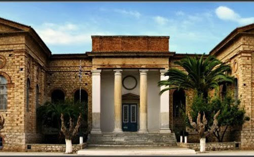 Η Endless EC στηρίζει τον εξοπλισμό σχολείων στην Ελλάδα με νέα σύγχρονα πολυμέσα