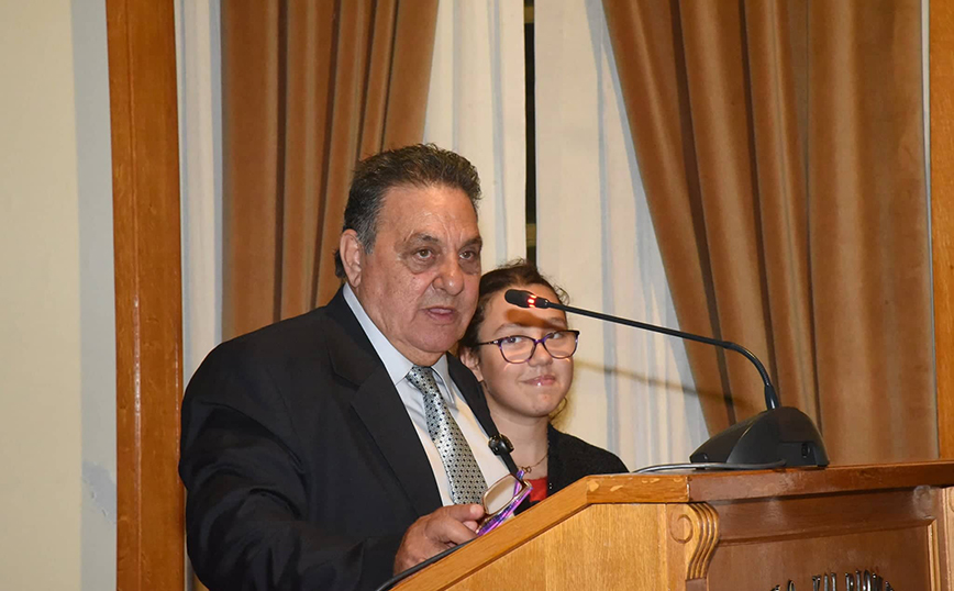 Ο Πρόεδρος της Ακαδημίας Δημήτρης Μουζακίτης Ο Πρόεδρος της Ακαδημίας Δημήτρης Μουζακίτης