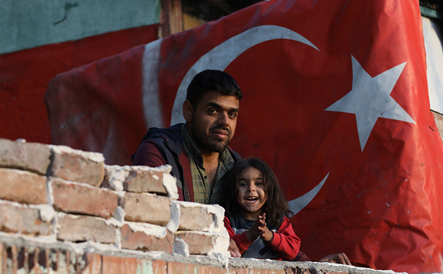 Τουρκία: Θα κατασκευάσει 25.000 νέες κατοικίες μέχρι το τέλος του χρόνου για να μετεγκαταστήσει Σύρους