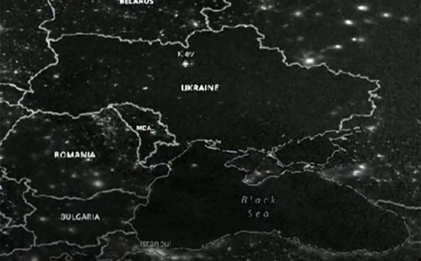 Οι νυχτερινές δορυφορικές εικόνες της NASA που δείχνουν πώς η Ρωσία «βύθισε» την Ουκρανία στο σκοτάδι