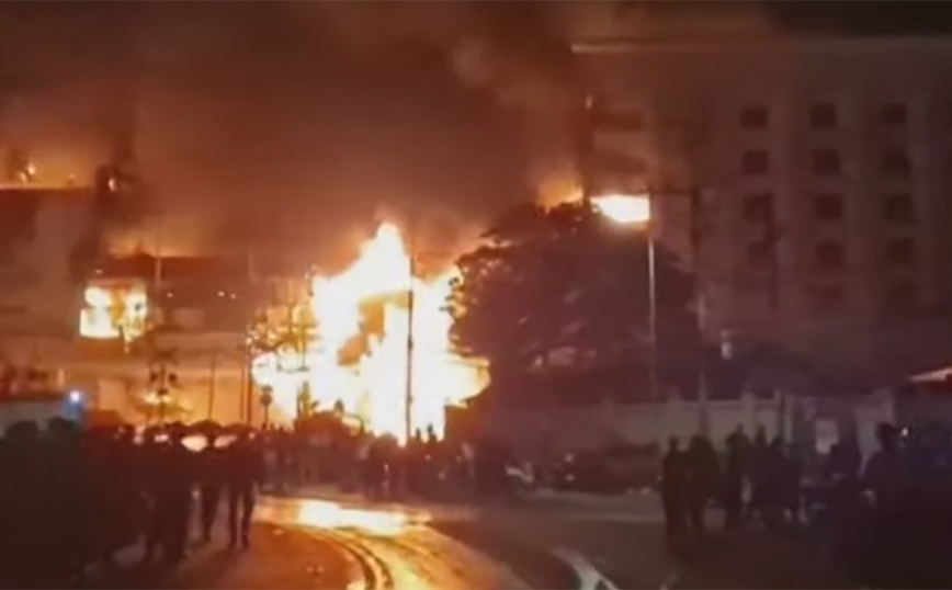 Φονική φωτιά σε ξενοδοχείο – καζίνο στην Καμπότζη: Τουλάχιστον 10 νεκροί και 50 τραυματίες