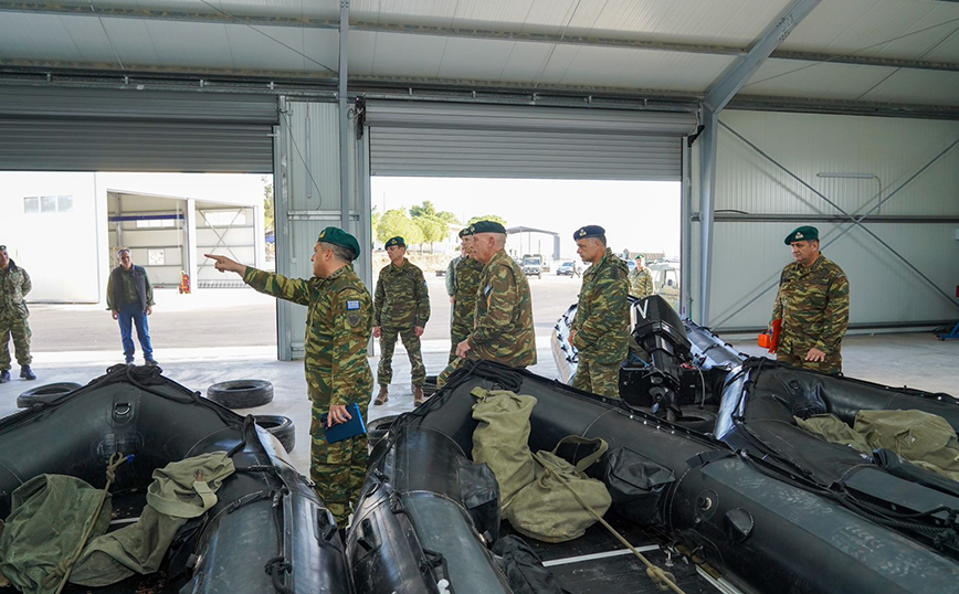 Επίσκεψη Αρχηγού ΓΕΕΘΑ στο Κέντρο Εκπαίδευσης Ειδικών Δυνάμεων και Συντήρηση Ικανότητας Αλεξιπτωτιστή Επίσκεψη Αρχηγού ΓΕΕΘΑ στο Κέντρο Εκπαίδευσης Ειδικών Δυνάμεων και Συντήρηση Ικανότητας Αλεξιπτωτιστή