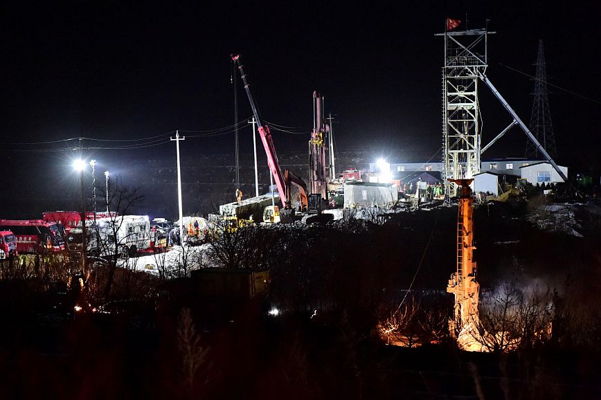 Κίνα: Κατάρρευση χρυσωρυχείου στην επαρχία Σιντζιάνγκ, 18 παγιδευμένοι εργάτες