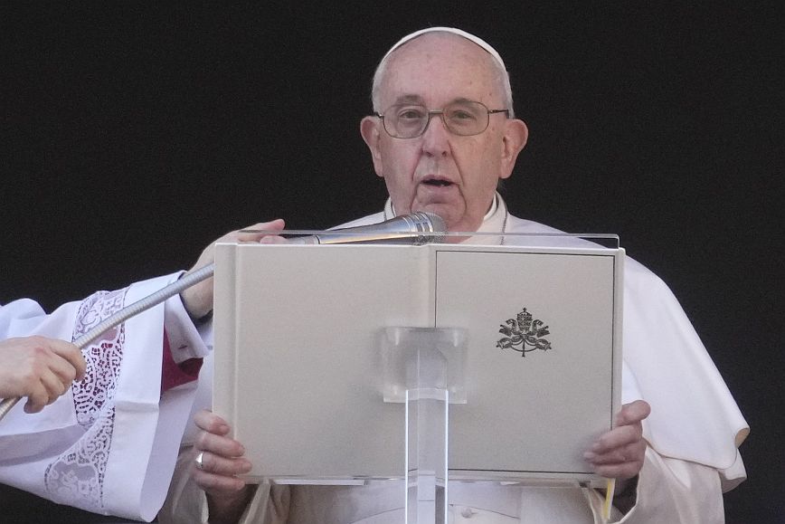 Πάπας Φραγκίσκος: Ποιός ακούει την φωνή του νεογέννητου Ιησού, διερωτήθηκε στο χριστουγεννιάτικό μήνυμά του